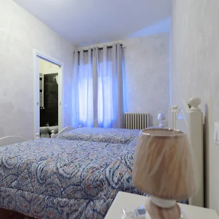 Arwen Couette-café 4*